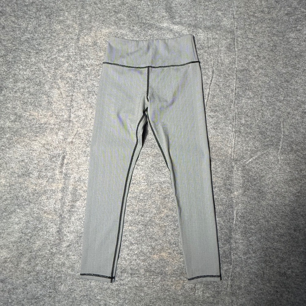 Zyia Active Herringbone High Waisted Compression Leggings 4 Black White NWOT